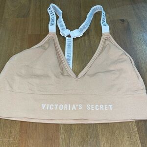 Victoria’s Secret cami style bra fits XS